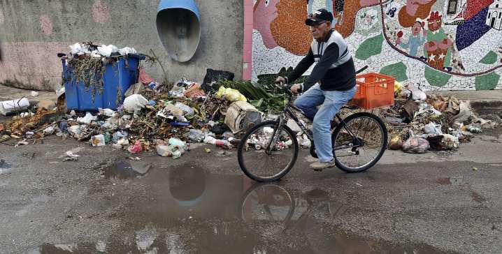 La epidemia de dengue en Cuba ya es la peor de América por falta de médicos… enviados a México