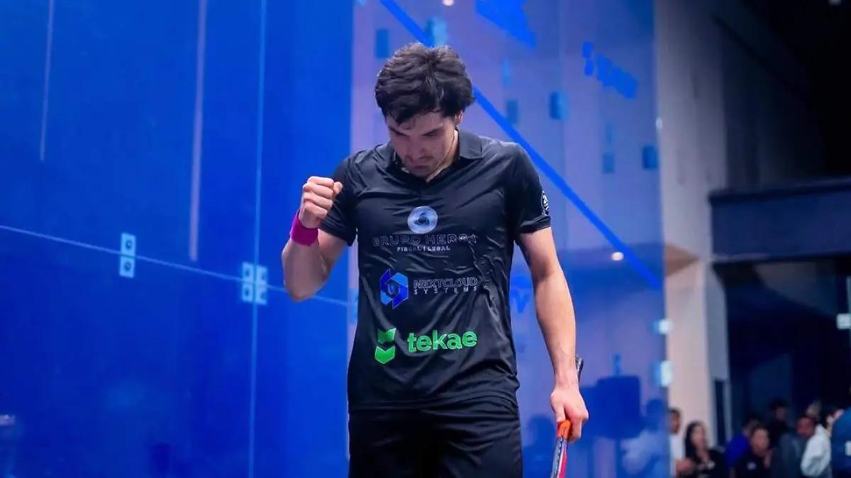 Leonel Cárdenas logra histórico lugar 12 en el ranking mundial de squash
