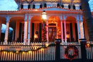 Clinton’s Dickens Days bring Victorian Christmas charm to life