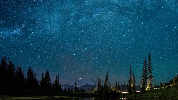 T-Mobile Offers Free Emergency 911 Satellite Texting for Anyone With a Compatible Phone