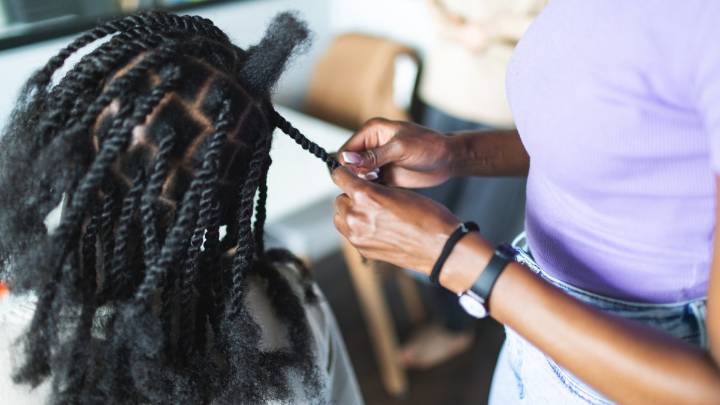 Gov. Shapiro to sign legislation prohibiting hair discrimination