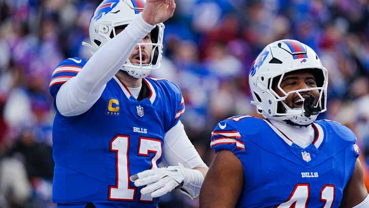 Bills 'unsung hero' loves the dirty work that makes the run game thrive