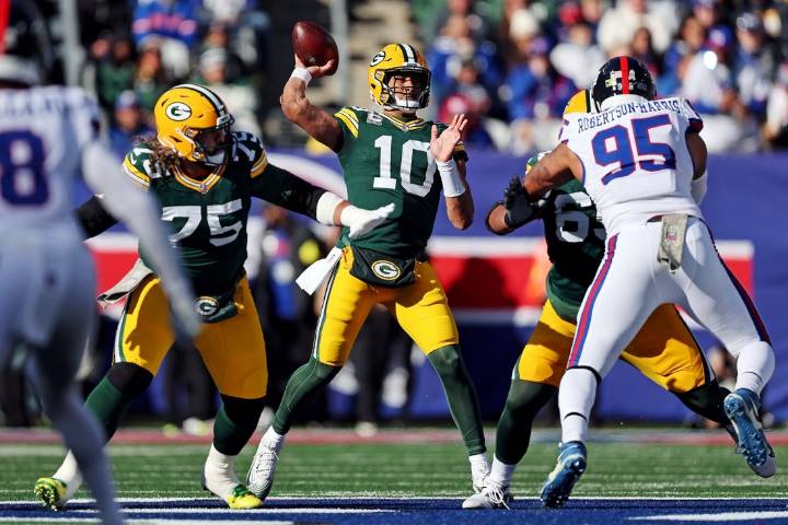Deadspin | Packers score late, hand Giants 5th straight loss