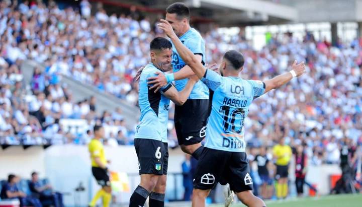 Universidad Católica cayó ante O'Higgins y se aprieta la lucha por el Chile 2: Así quedó la tabla