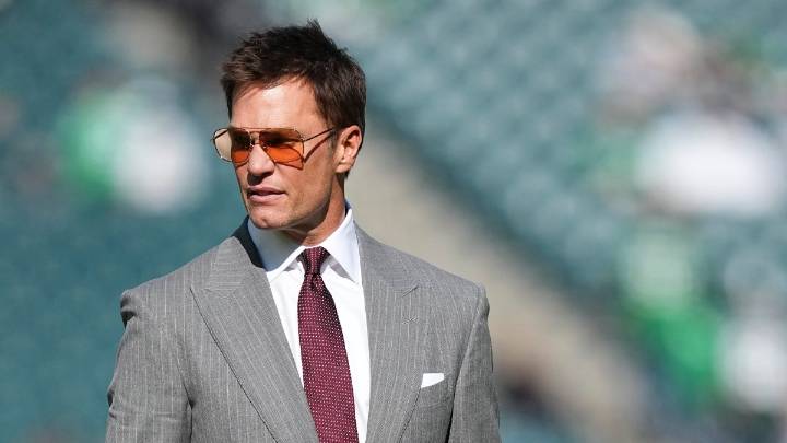 Tom Brady reveals his dog Junie is a clone of his late dog Lua