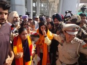 Homecoming glory: Cricketers Amanjot Kaur and Harleen Deol get a hero welcome in Mohali