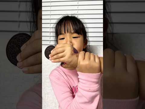 If someone doesn't give you cookies 🤪🤣 LeoNata family #shorts