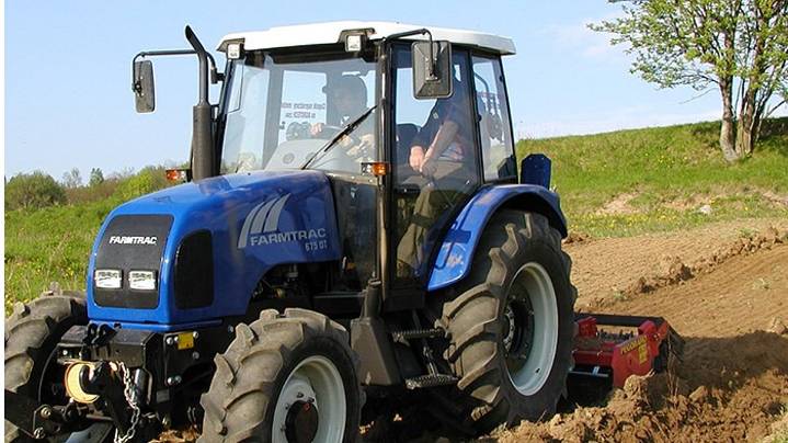 October Auto Sales LIVE: Maruti Suzuki, M&M, Ola Electric, Hyundai, Bajaj Auto In Focus