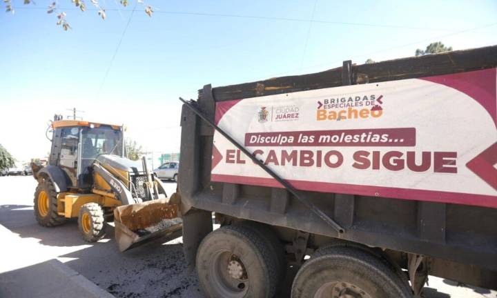 Ha tapado Obras Públicas de Juárez 8,569 baches con brigadas especiales de bacheo