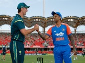 4th T20I: Australia win toss; opts to bowl first against India
