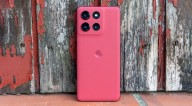 ¿Un teléfono o una power bank? Este Motorola barato tiene 6720 mAh, 512GB y pantalla OLED de 120Hz