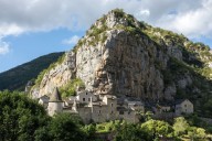 77-year-old French cyclist survives ravine fall for three days partly by drinking wine
