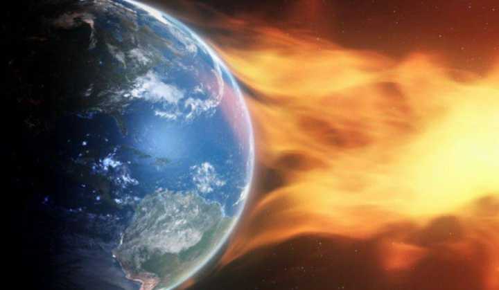 Centro de Predicción del Clima Espacial baja alerta por tormenta solar a nivel leve