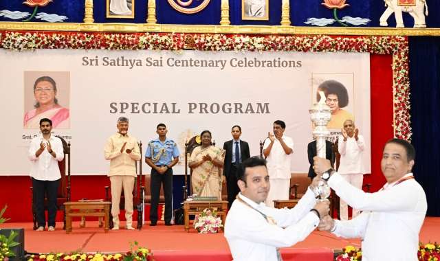 President Murmu Highlights Role of Spiritual Organisations in Nation