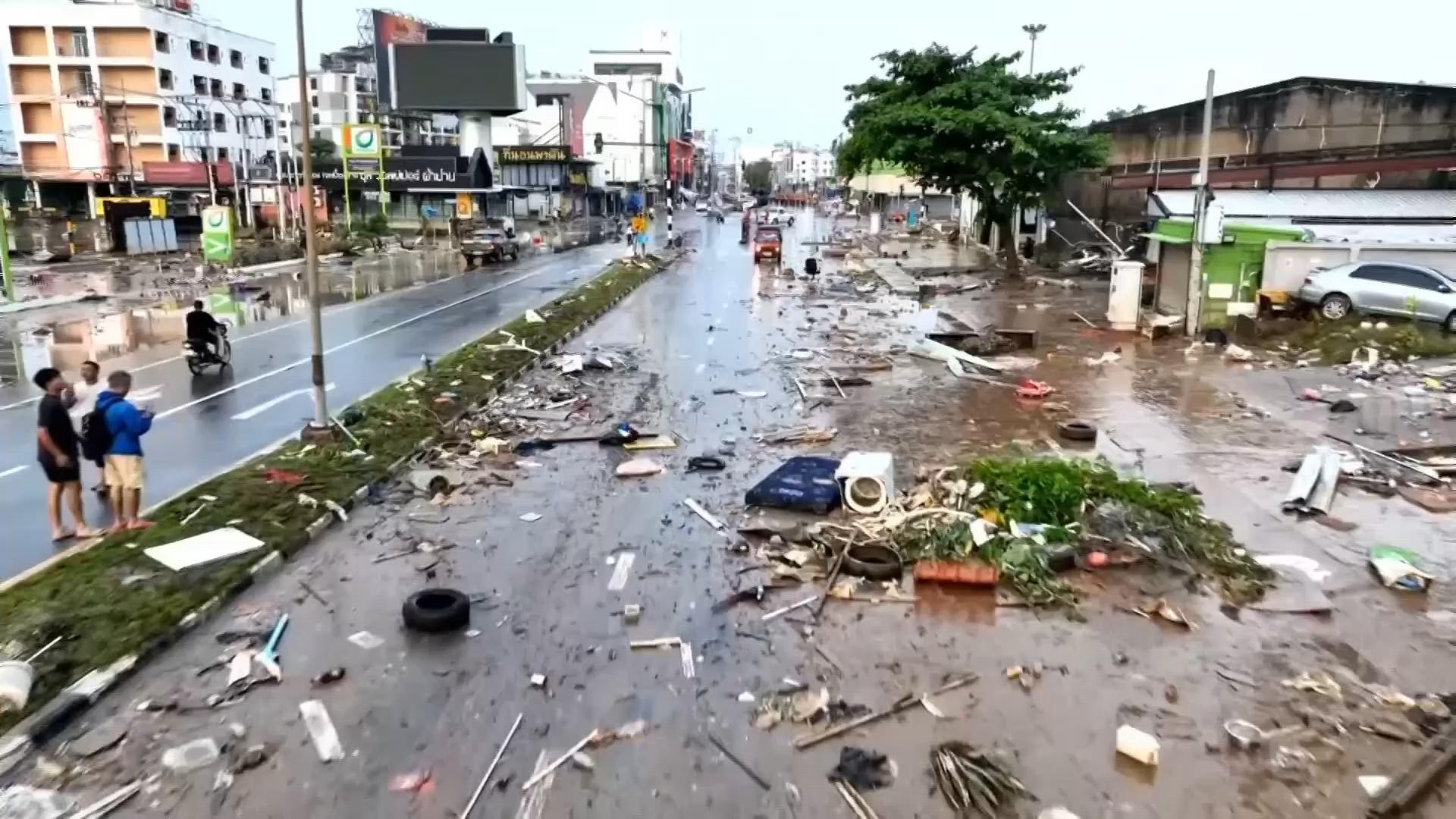 Flooding death toll in southern Thailand rises as water levels fall