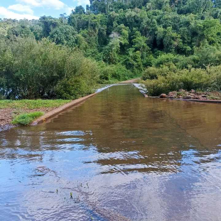 El Parque Moconá sigue cerrado: el acceso continúa bajo agua pese a la bajante