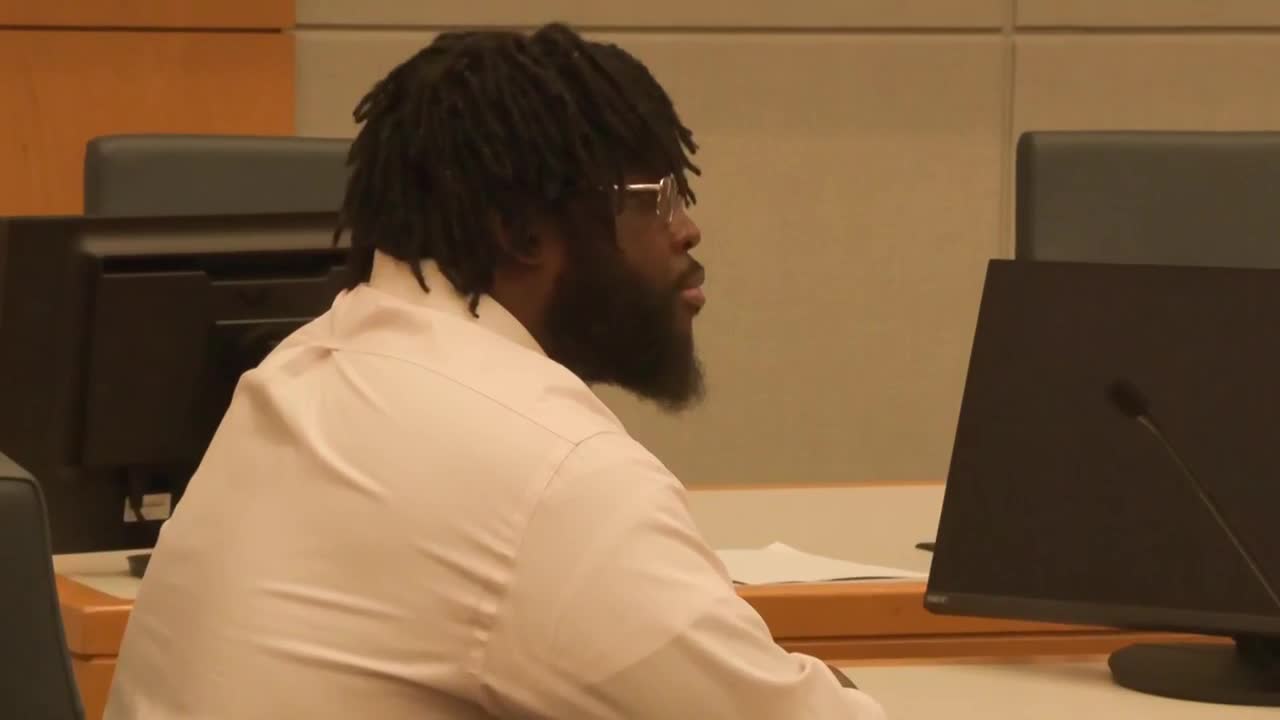 Thanksgiving Eve Murder Trial: Opening Statements