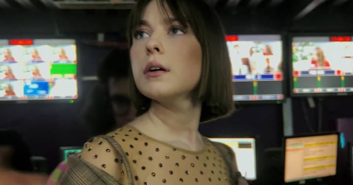 Review: 'My Undesirable Friends' puts us front row as a real-life Russian TV channel unravels