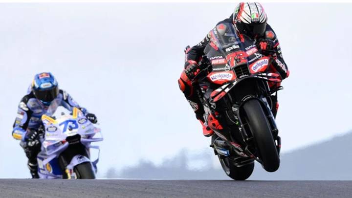 Triunfo de Marco Bezzecchi en MotoGP en el Gran Premio de Portugal