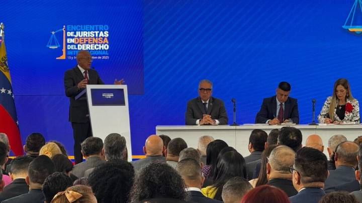 Jorge Rodríguez expone hipocresía de EEUU: Despliegue busca control de recursos