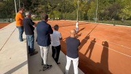El tenis extiende sus redes en Mieres: La Riquela estrena (con esta limitación temporal) las primeras pistas de tierra batida de las Cuencas