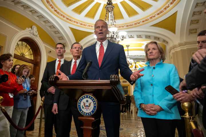 Senate Officially Votes to End Government Shutdown, Here's What Has to Happen Next