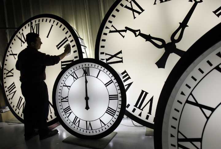 Daylight saving time ends Sunday — and Stanford study suggests it should go away for good