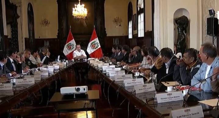 José Jerí se reunió con dirigentes del transporte para abordar demandas regionales