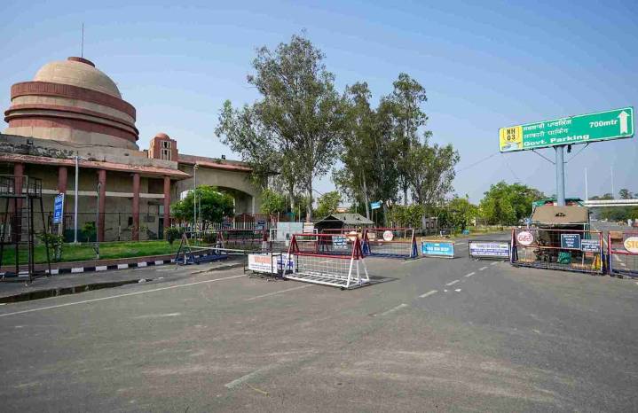 Pakistan sends back 14 Indian pilgrims for being Hindus