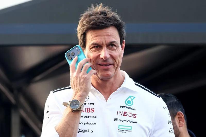 Toto Wolff negocia vender parte de su participación en Mercedes F1 por valoración récord de USD 6,000 millones
