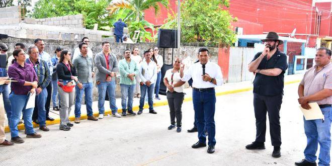 Gobierno del Pueblo entrega equipamiento urbano en beneficio de 5,622 habitantes de Villa Jalupa, Jalpa de Méndez