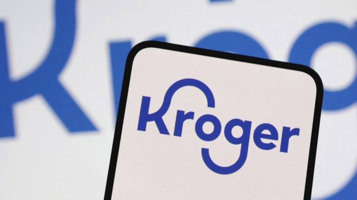 Kroger launches food drive to aid Dare to Care efforts in Louisville