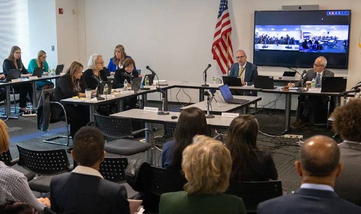 Requests for new K-12 funding in Illinois likely to outstrip available resources