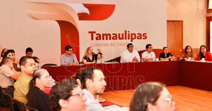 Finanzas fortalece cultura archiv?stica con taller de clasificaci?n documental