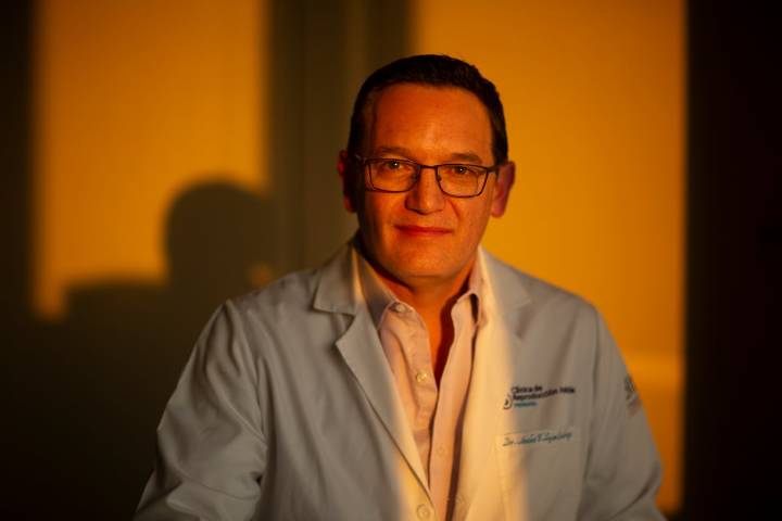 La doble ruta de regreso a México del doctor Jesús Luján: deportado por el ICE o extraditado por una orden de arresto pendiente