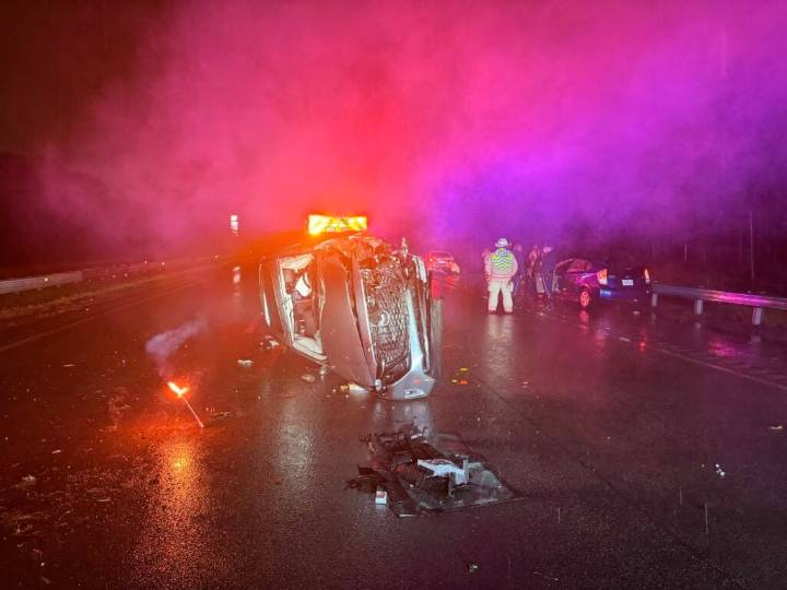 Attleboro Fire Department responds to early morning rollover