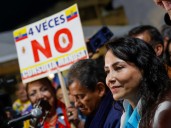 La derrota de Daniel Noboa en las cuatro preguntas del referéndum: un voto de insatisfacción más que de oposición en Ecuador