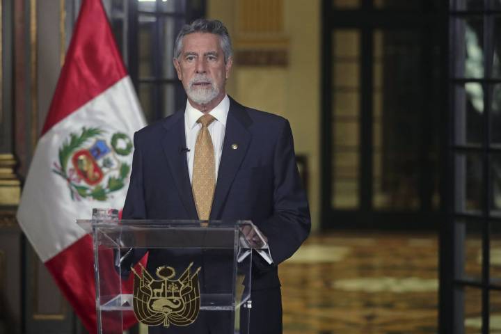 Sagasti deberá responder ante la justicia por retiro masivo de generales de la Policía