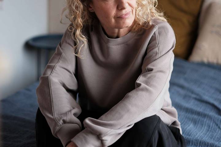 Divorced Single Mom Says She’s Feeling Lonelier the Older Her Kids Get