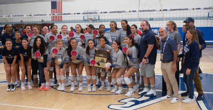 Mater Dei, Cypress and CVC girls volleyball teams to play for state titles