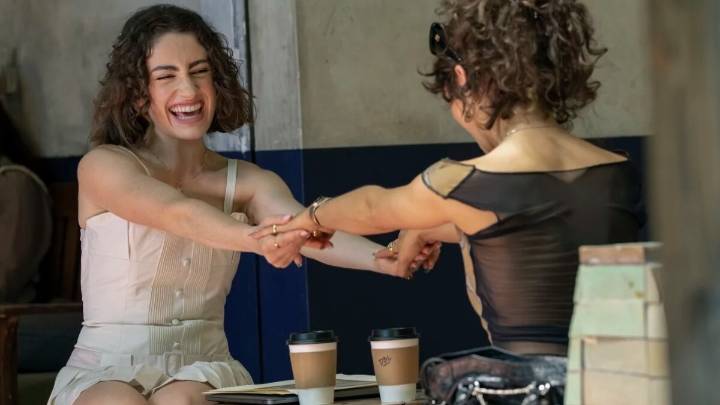 'I Love LA' is a self-aware comedy for the chronically online