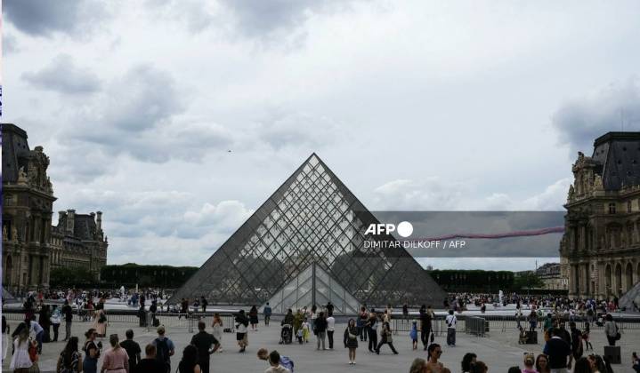 Robo al Louvre sigue desconcertando a Francia: una pareja con hijos entre los sospechosos