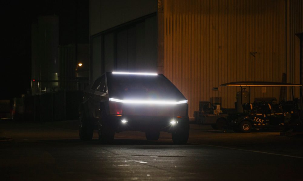 Tesla reveals its Cybertruck light bar installation fix