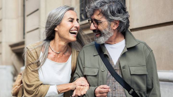 Can you find that lovestruck feeling again later in life? Relationship experts explain