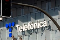 Los sindicatos de Telefónica buscan arañar una subida salarial por encima del 1,5% y una mayor protección contra la inflación como compensación al ERE