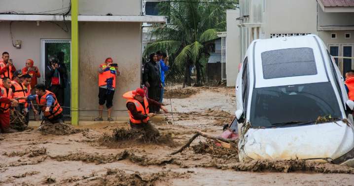 Indonesia races to evacuate Sumatra residents as flood deaths soar to 34