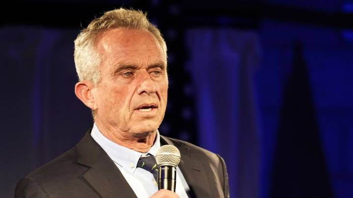 Wisconsin's governor signs Kennedy-inspired bill allowing candidates to withdraw from the ballot