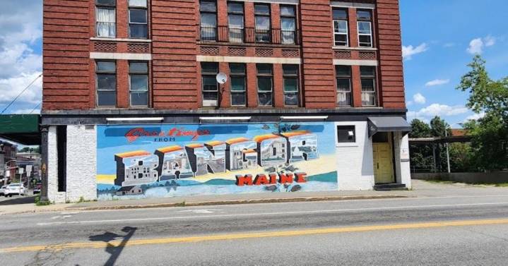 Don’t Miss Downtown Bangor’s Annual ‘Plaid Friday’ Shopping Event