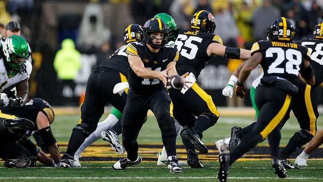 How to watch and stream Iowa football at USC