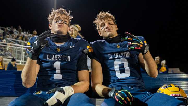 MHSAA football live scores today from playoff games in second round